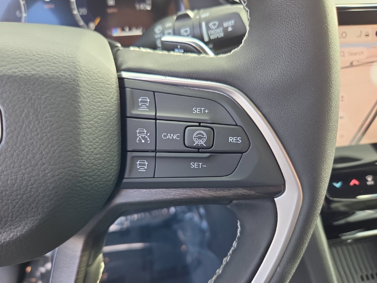 New 2026 Jeep Grand Cherokee L 4WD image 28