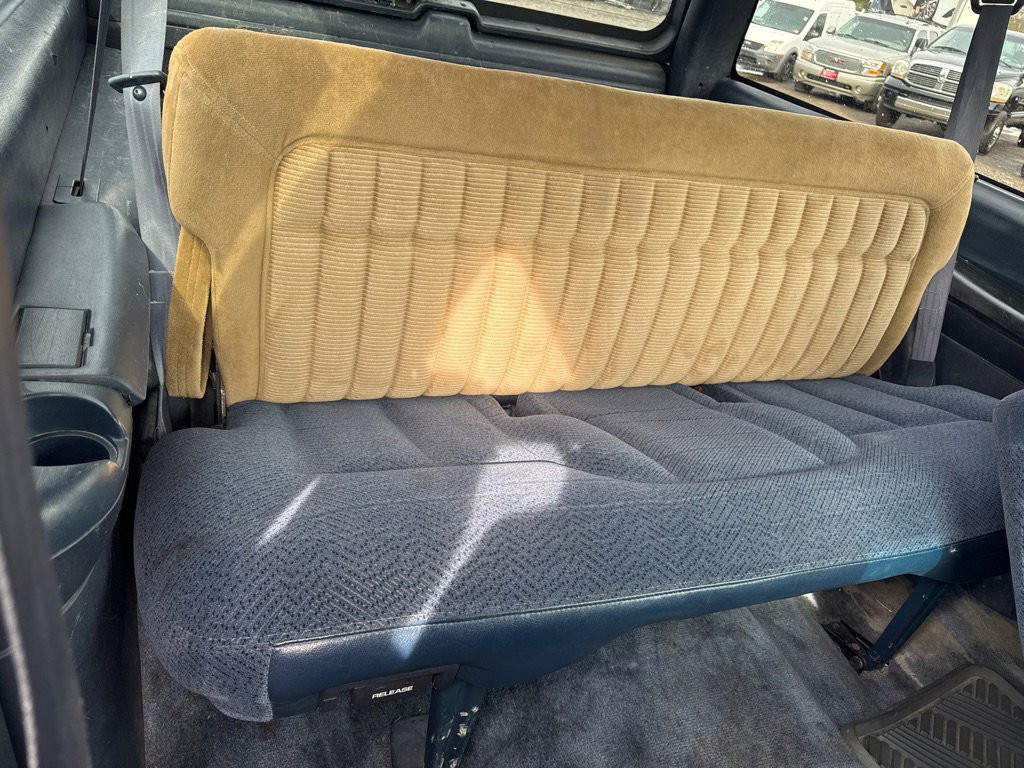 Used 1996 Chevrolet Tahoe 4WD 2-Door image 14