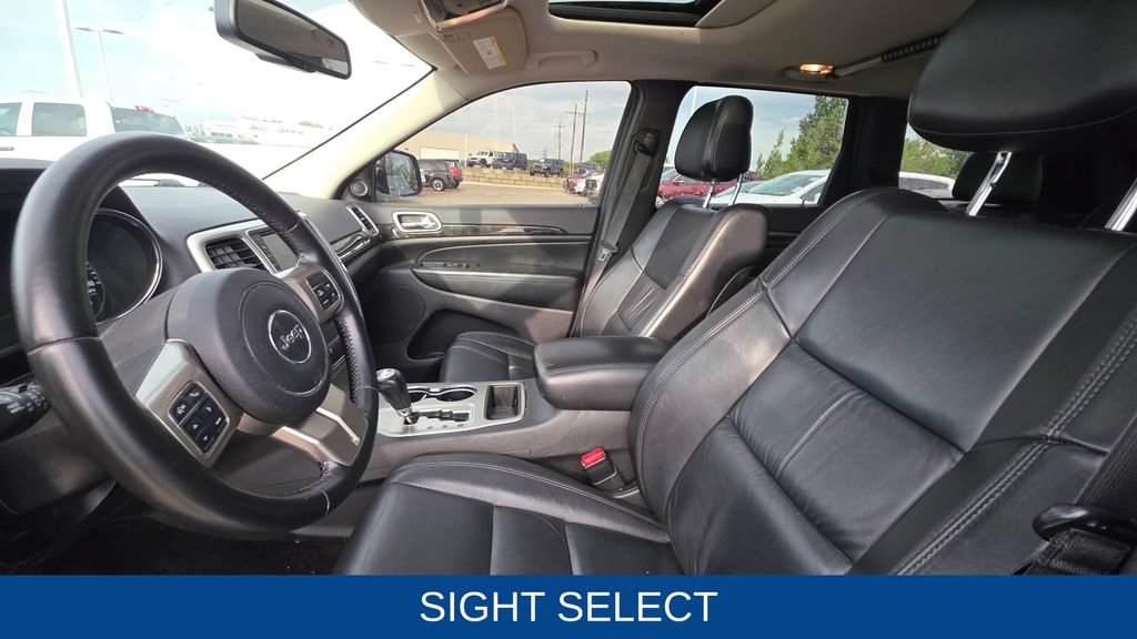 Used 2011 Jeep Grand Cherokee Laredo AWD/4WD image 11
