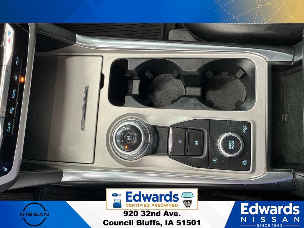 Used 2021 Ford Explorer XLT w/ Equipment Group 202A AWD/4WD image 32