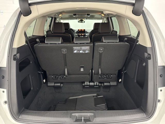Certified 2026 Honda Odyssey Touring image 32