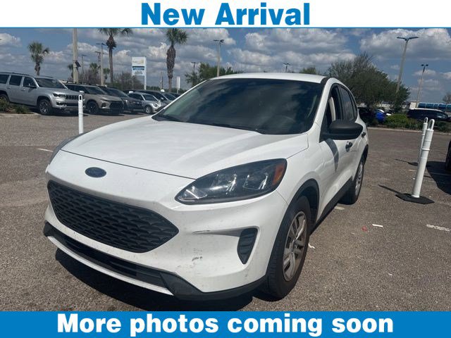 Used 2022 Ford Escape S image 1