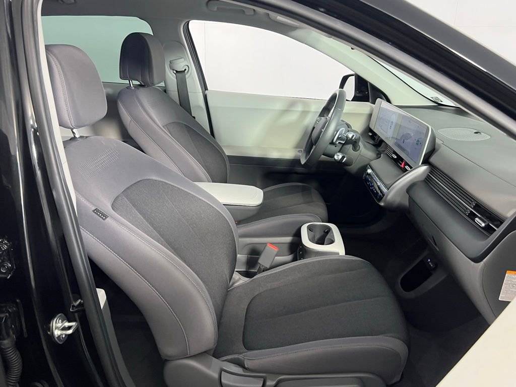 Used 2024 Hyundai Ioniq 5 SEL image 30