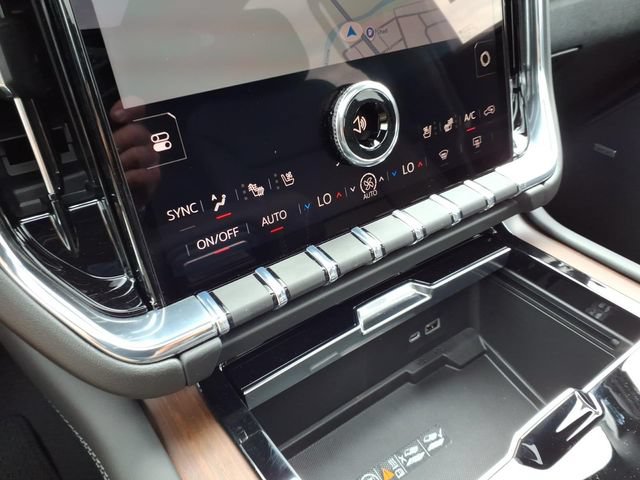 New 2026 GMC Yukon Denali w/ Denali Reserve Package AWD/4WD image 34