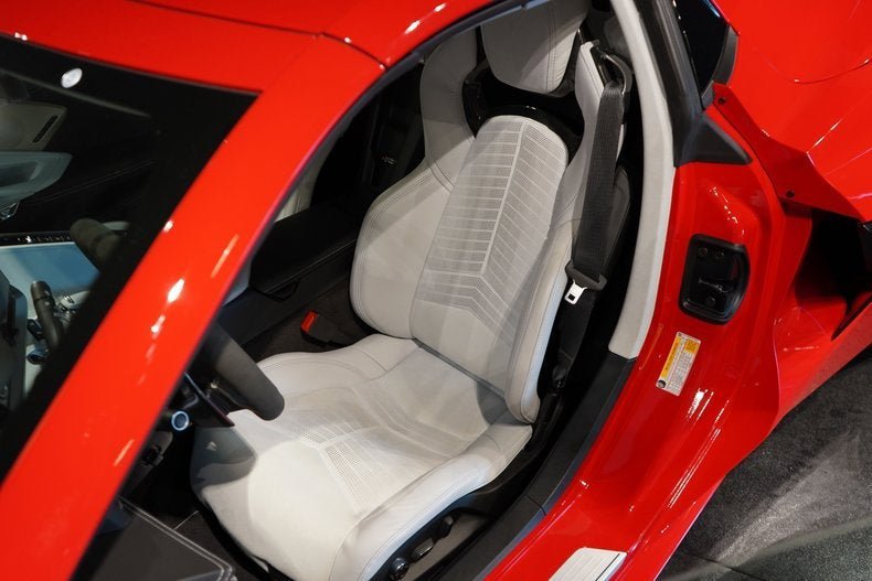 Used 2023 Chevrolet Corvette Stingray Premium Conv w/ Z51 Performance Package RWD image 37