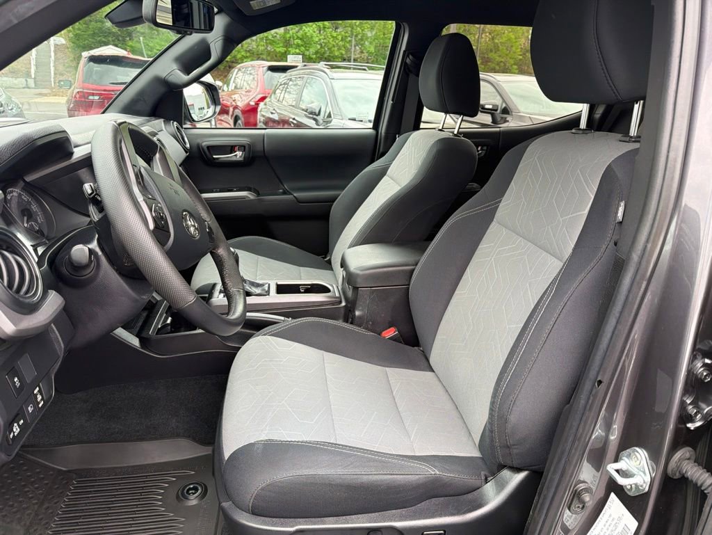 Used 2023 Toyota Tacoma TRD Off-Road AWD/4WD image 24