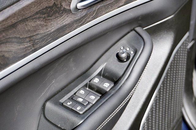 New 2026 Jeep Grand Cherokee Limited w/ Luxury Tech Group II image 29