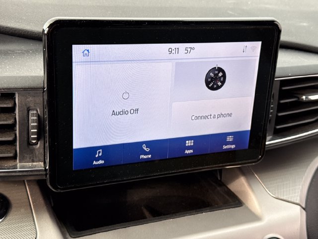 Used 2021 Ford Explorer XLT w/ Equipment Group 202A AWD/4WD image 31