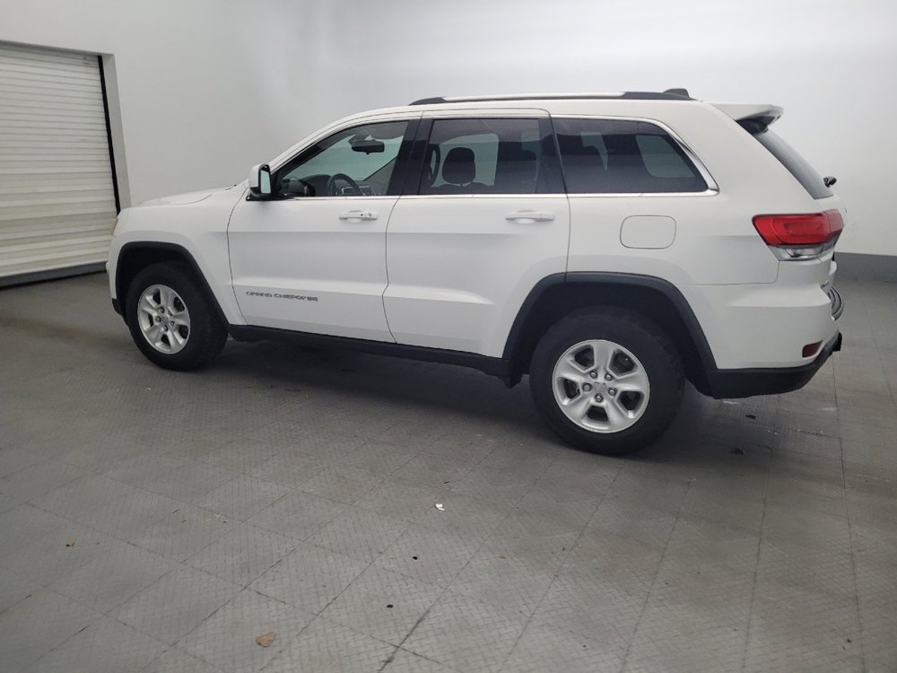 Used 2016 Jeep Grand Cherokee Laredo w/ Quick Order Package 23E image 3