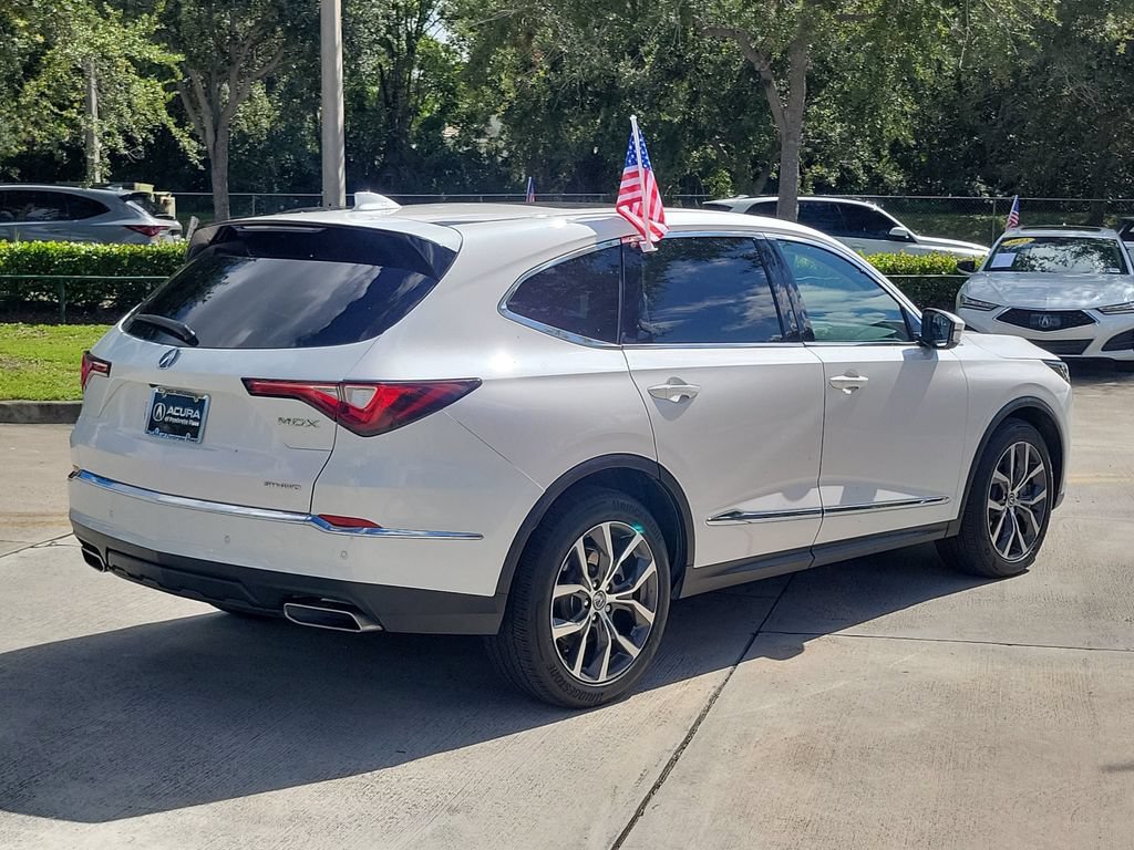 Used 2024 Acura MDX w/ Technology Package AWD/4WD image 7