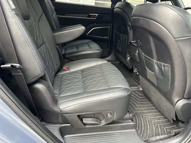 Used 2025 Kia Telluride SX Prestige X-Line image 17