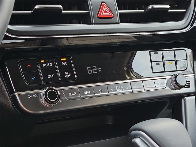 Used 2025 Kia Seltos S image 15