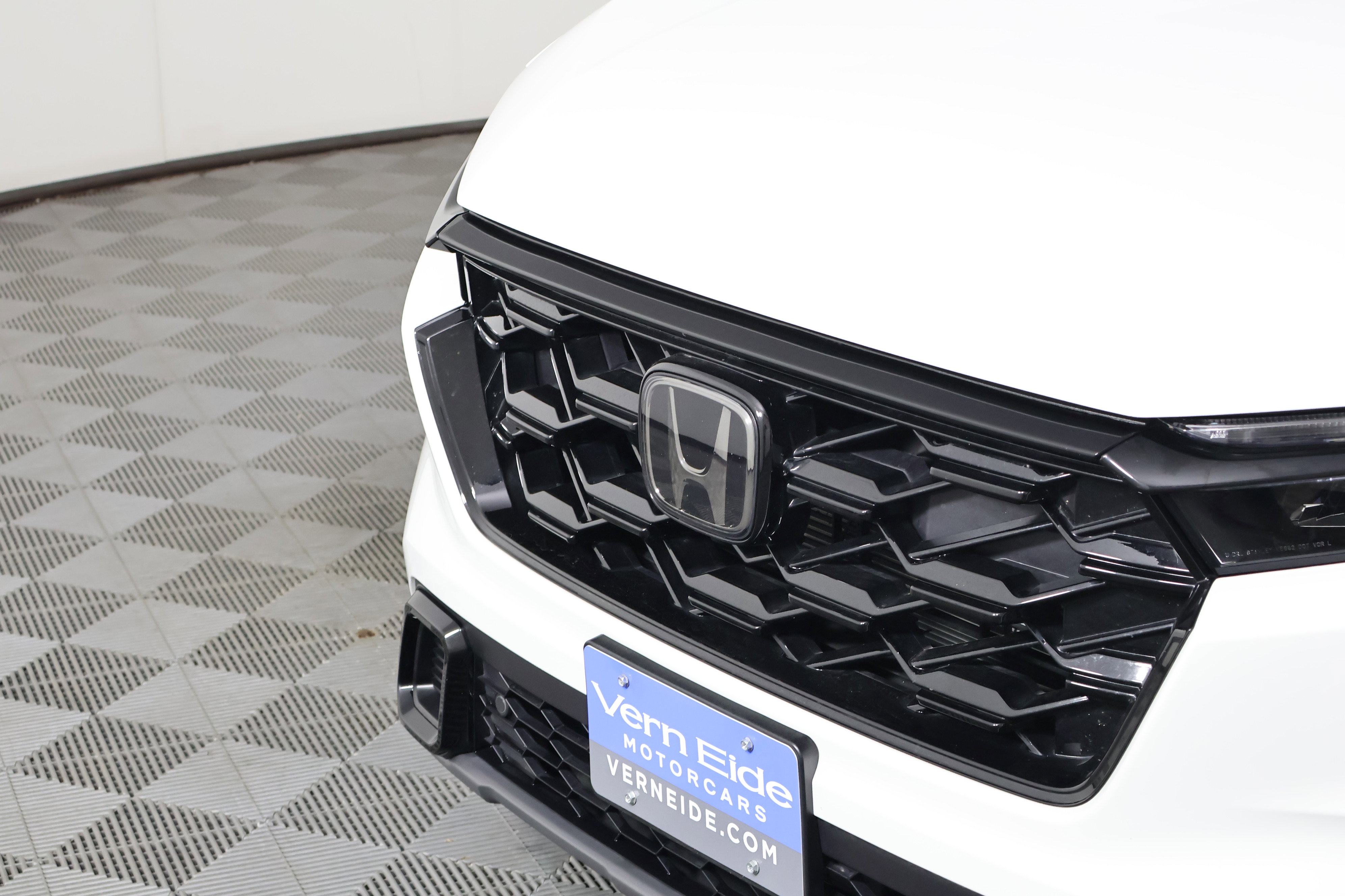 Used 2025 Honda CR-V Sport-L image 11