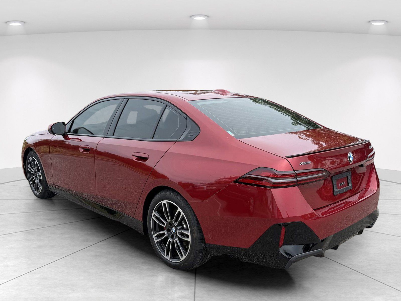 Certified 2024 BMW 540i xDrive w/ Premium Package AWD/4WD image 6