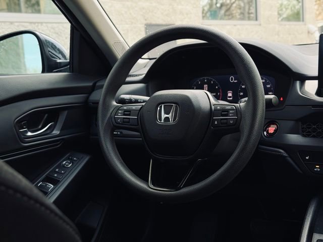 Used 2023 Honda Accord EX image 21