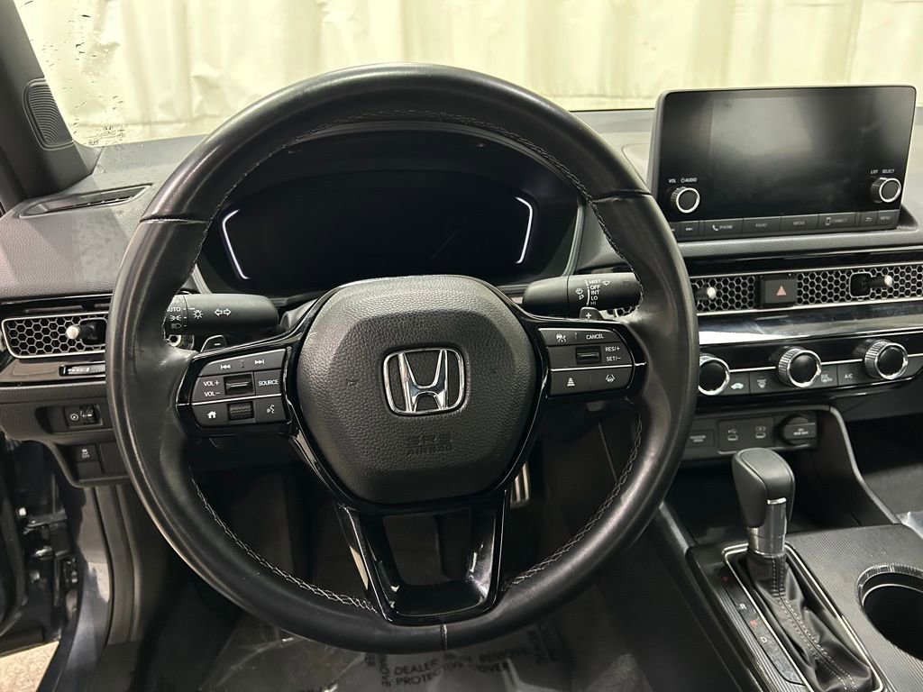 Used 2025 Honda Civic Sport image 15