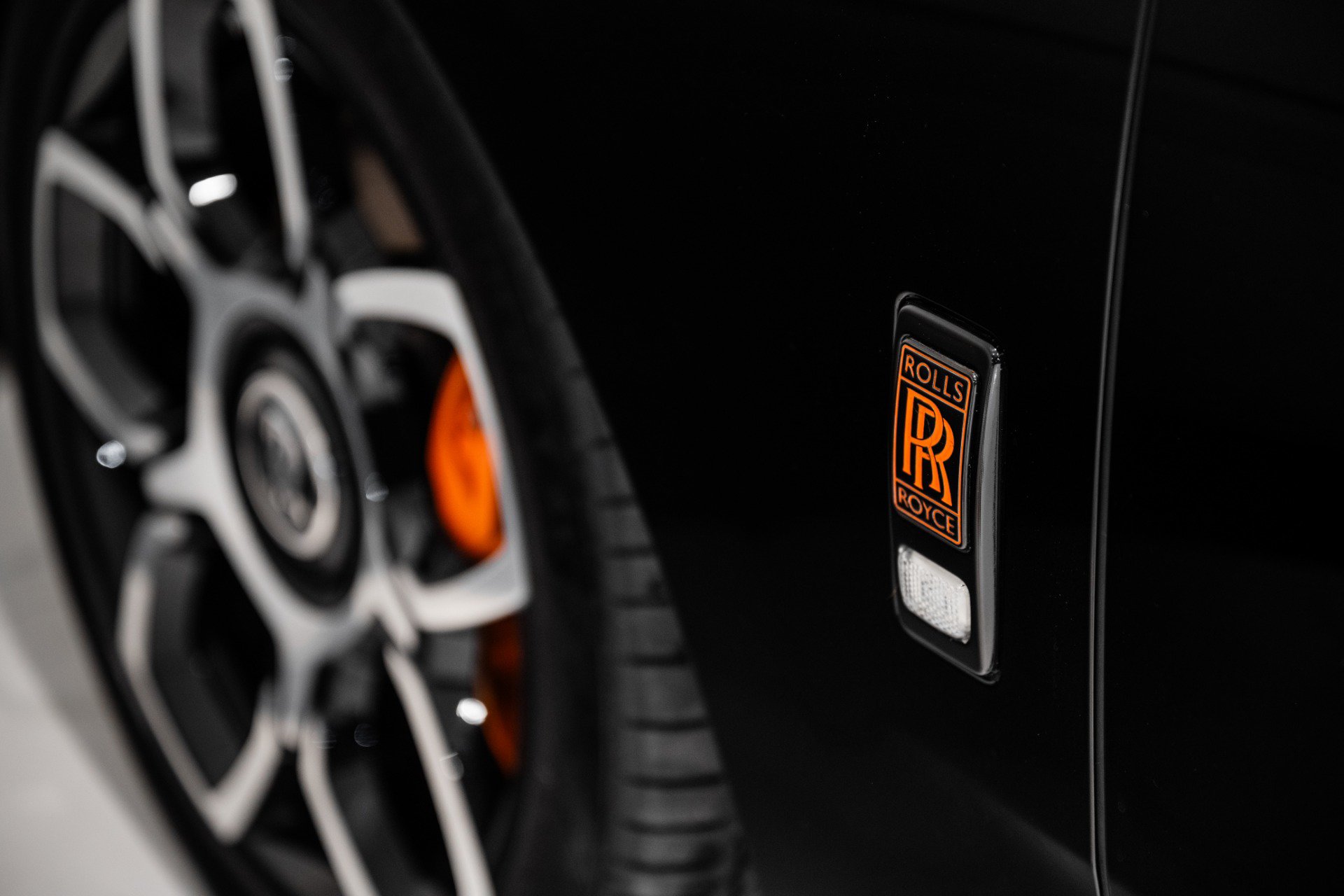Used 2020 Rolls-Royce Cullinan AWD/4WD image 12