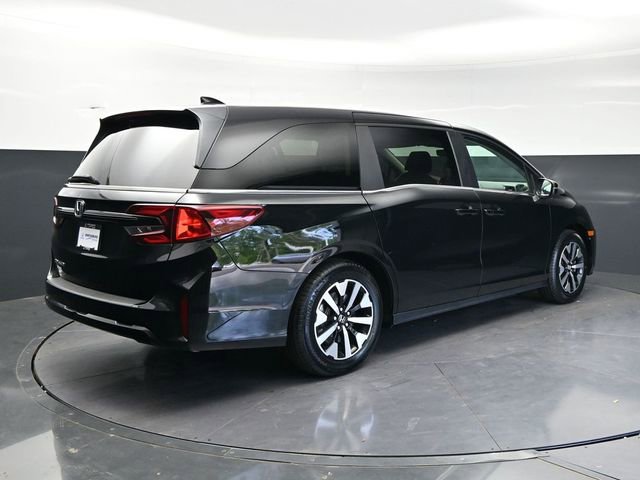 Certified 2025 Honda Odyssey EX-L image 5
