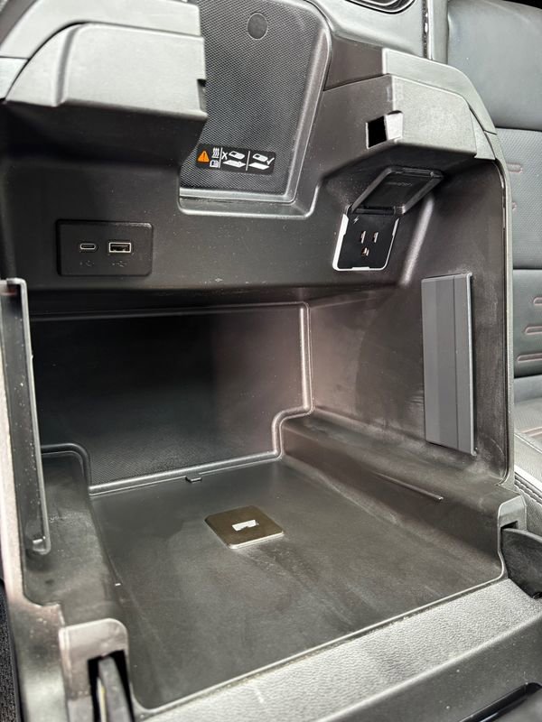 Used 2025 GMC Sierra 2500 AT4X AWD/4WD image 18