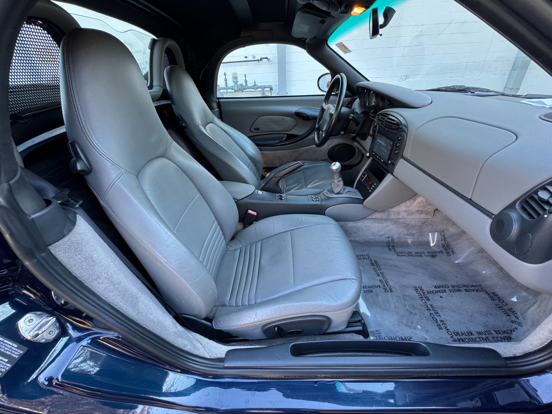 Used 1999 Porsche Boxster image 40