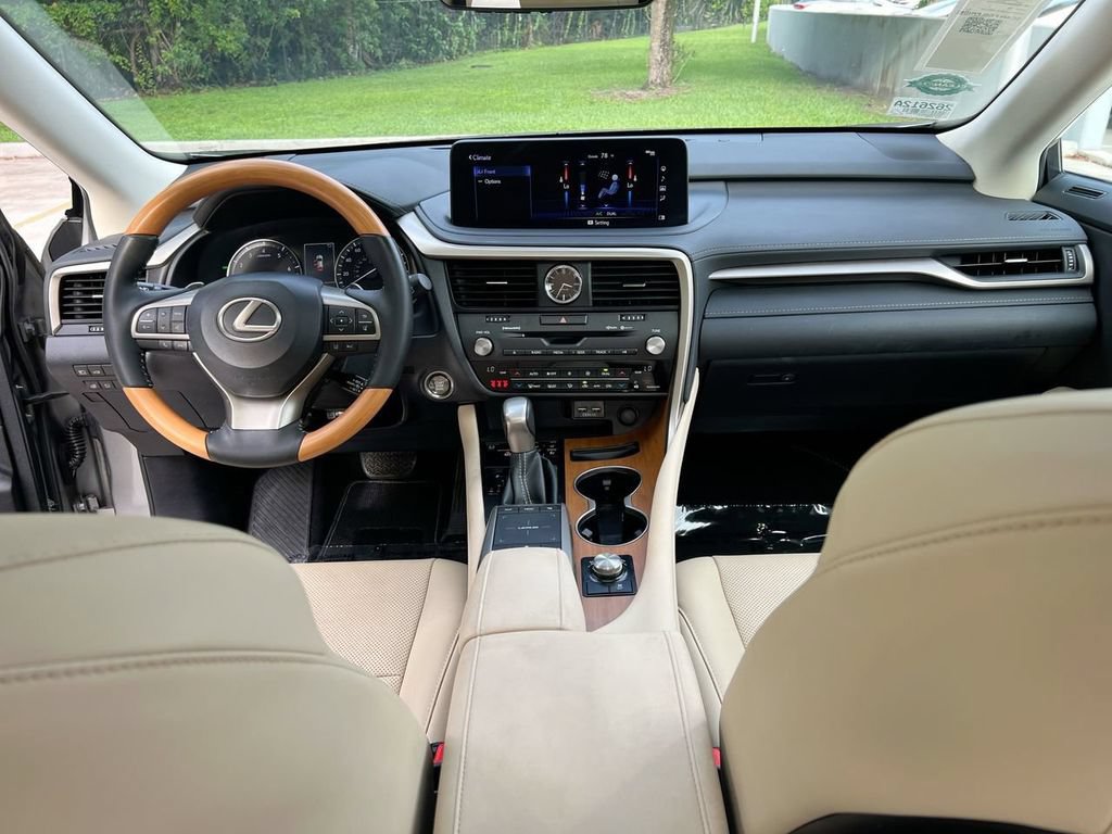 Certified 2022 Lexus RX 350 FWD w/ Premium Package image 22