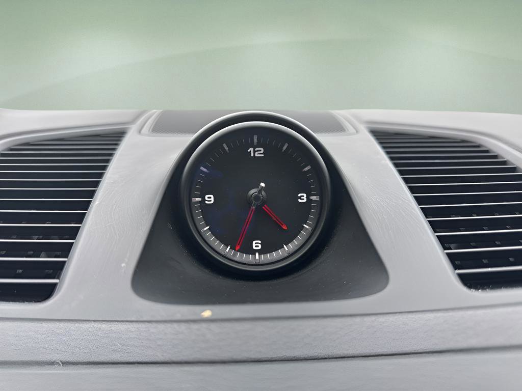 Used 2023 Porsche Cayenne Base image 24