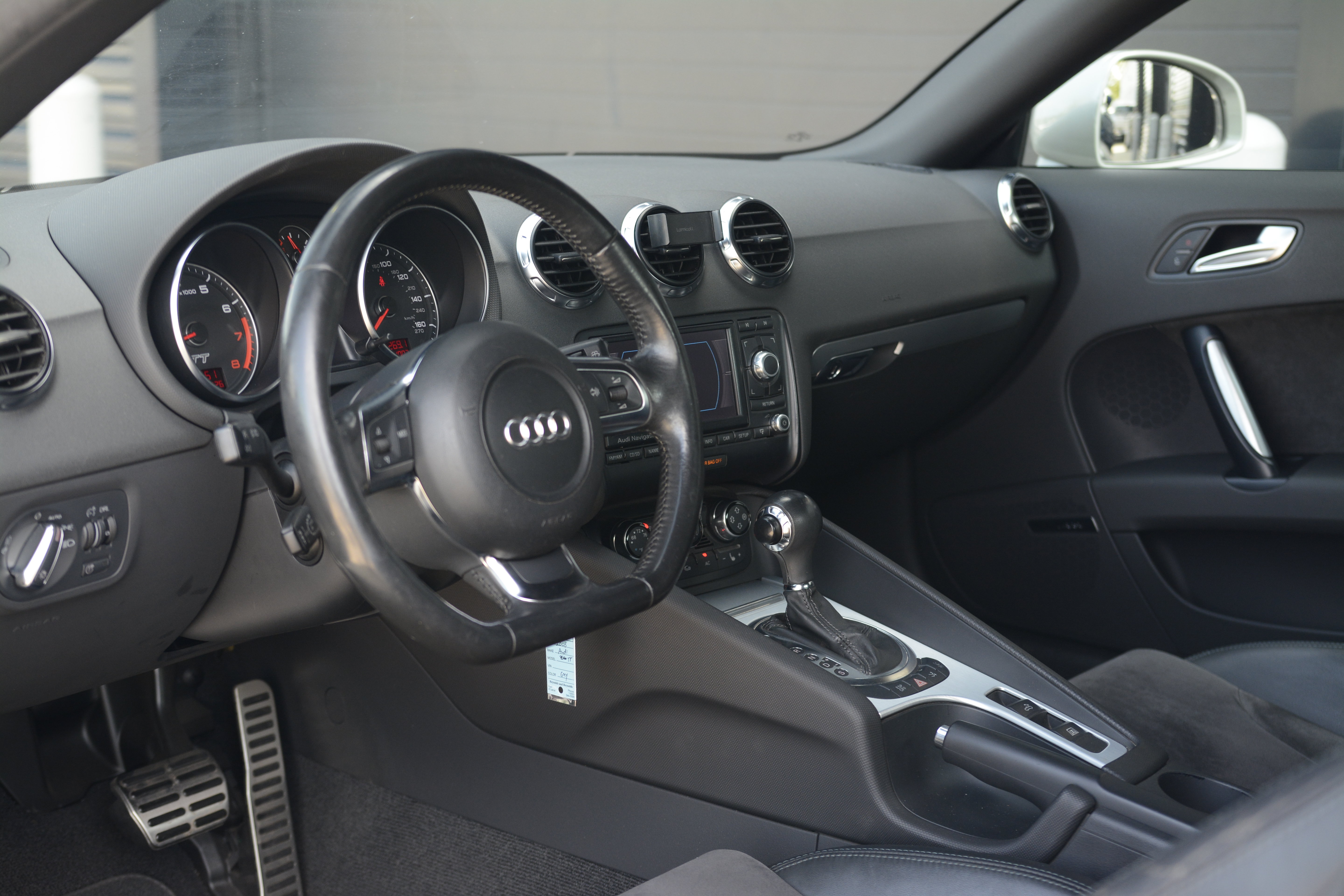Used 2008 Audi TT 2.0T FWD image 4