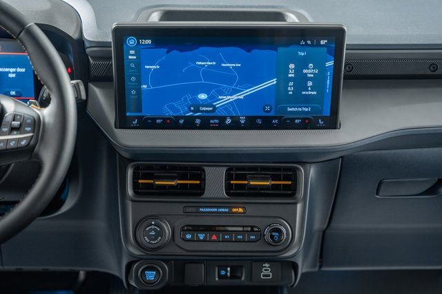 Certified 2026 Ford Maverick Tremor image 24