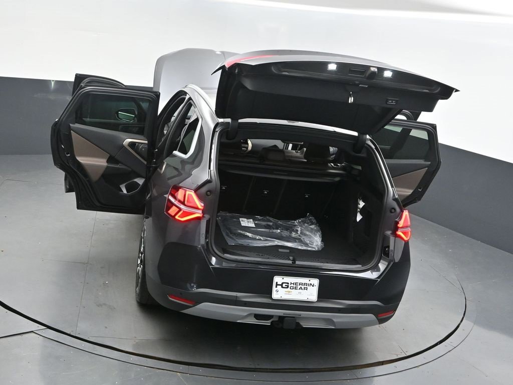 Used 2025 BMW X3 xDrive30i w/ Premium Package image 48