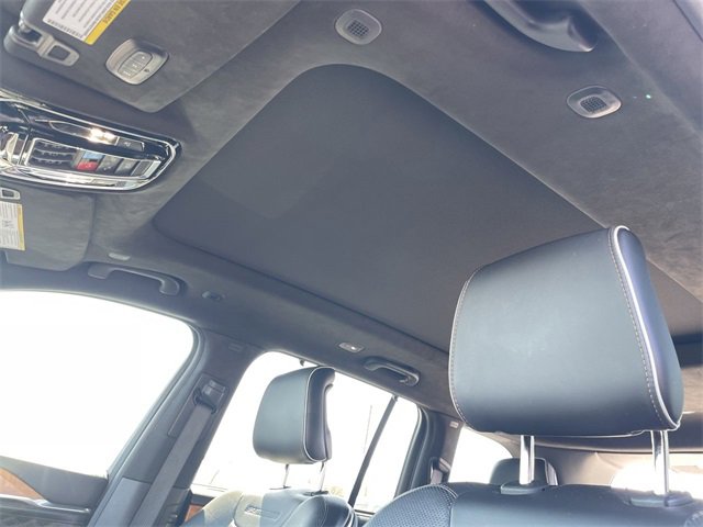 Used 2022 Jeep Grand Cherokee Summit image 22