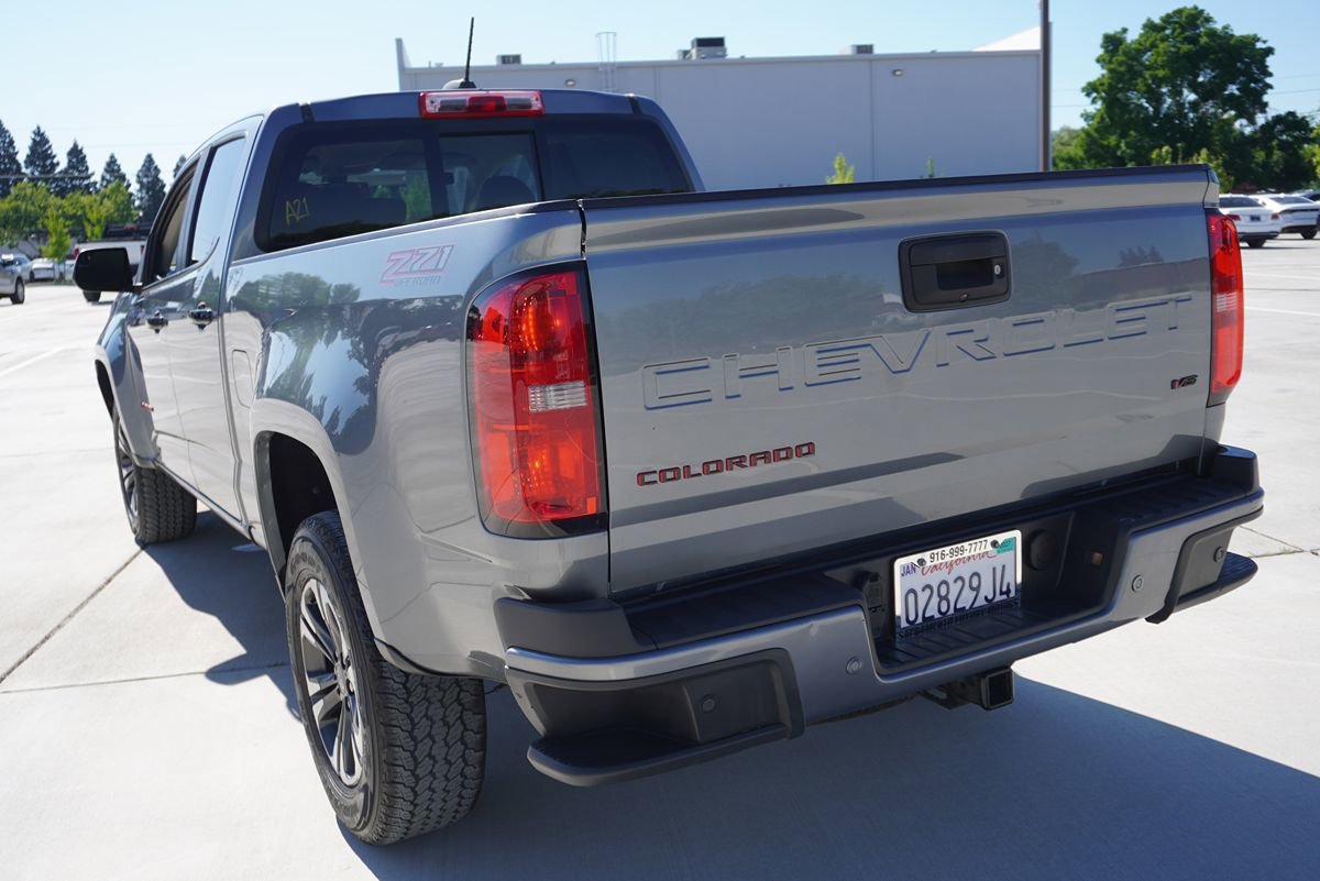 Used 2022 Chevrolet Colorado Z71 AWD/4WD image 13