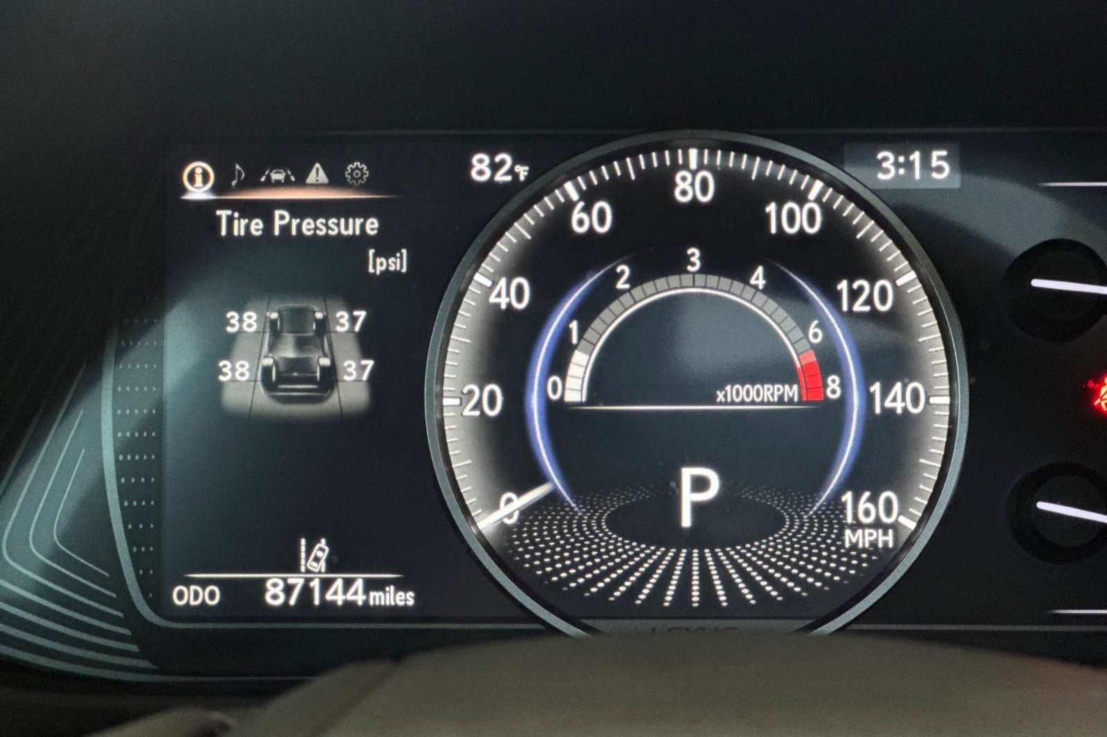 Used 2020 Lexus UX 200 w/ Accessory Package 2 FWD image 18