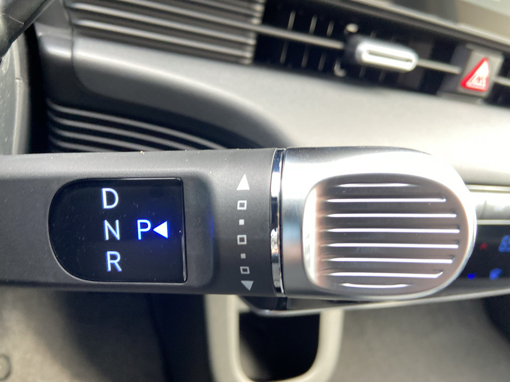 New 2026 Hyundai Ioniq 5 SE AWD/4WD image 12