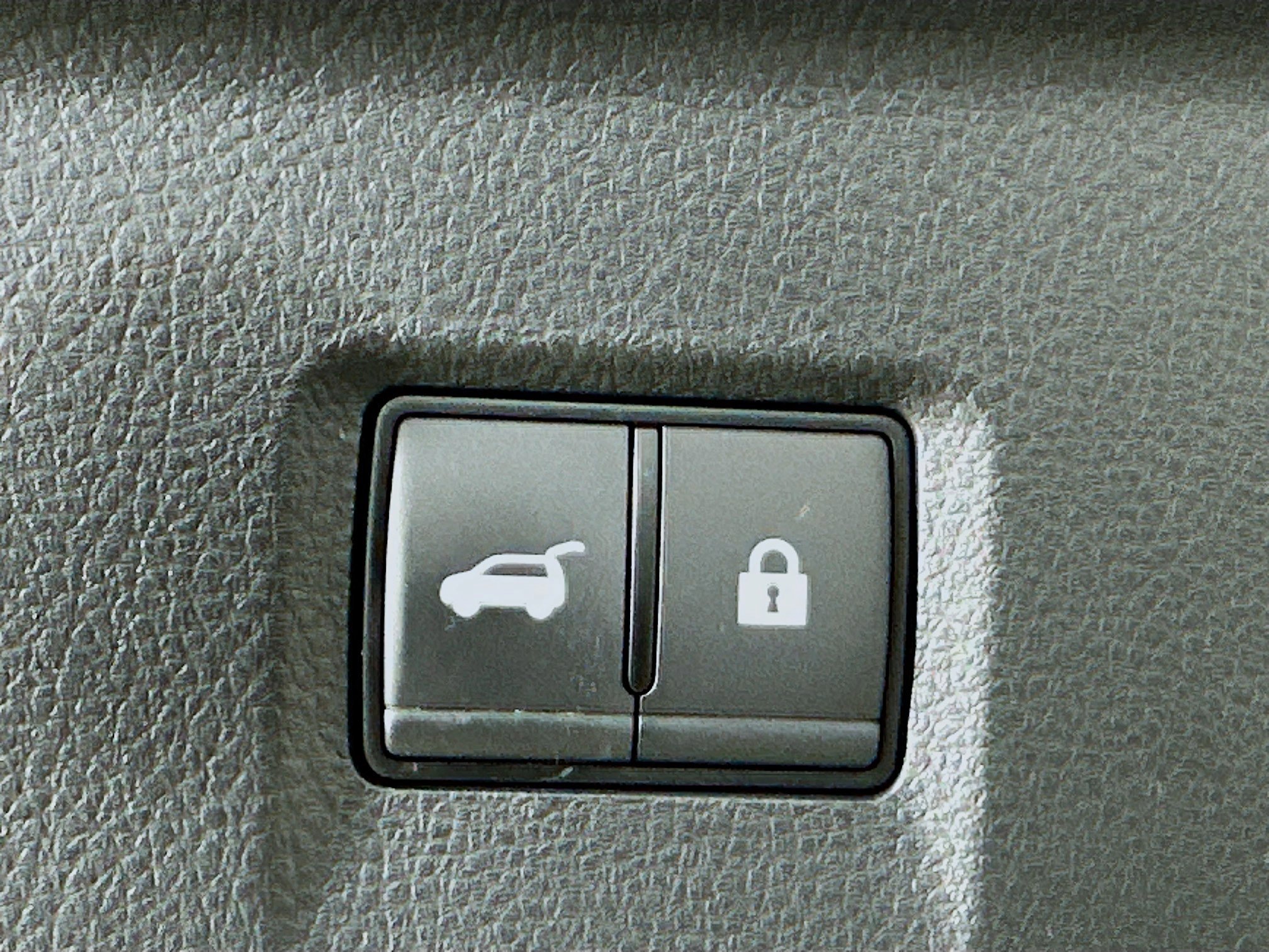 Used 2024 INFINITI QX60 Luxe w/ Performance Audio Package image 35