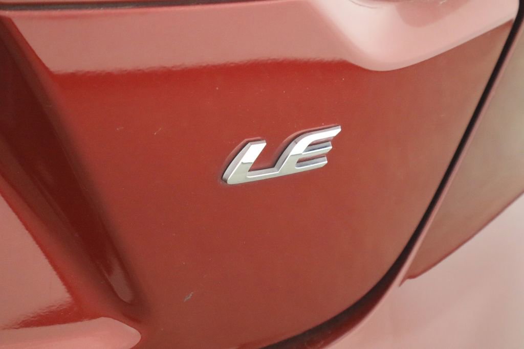 Used 2022 Toyota Corolla LE image 42