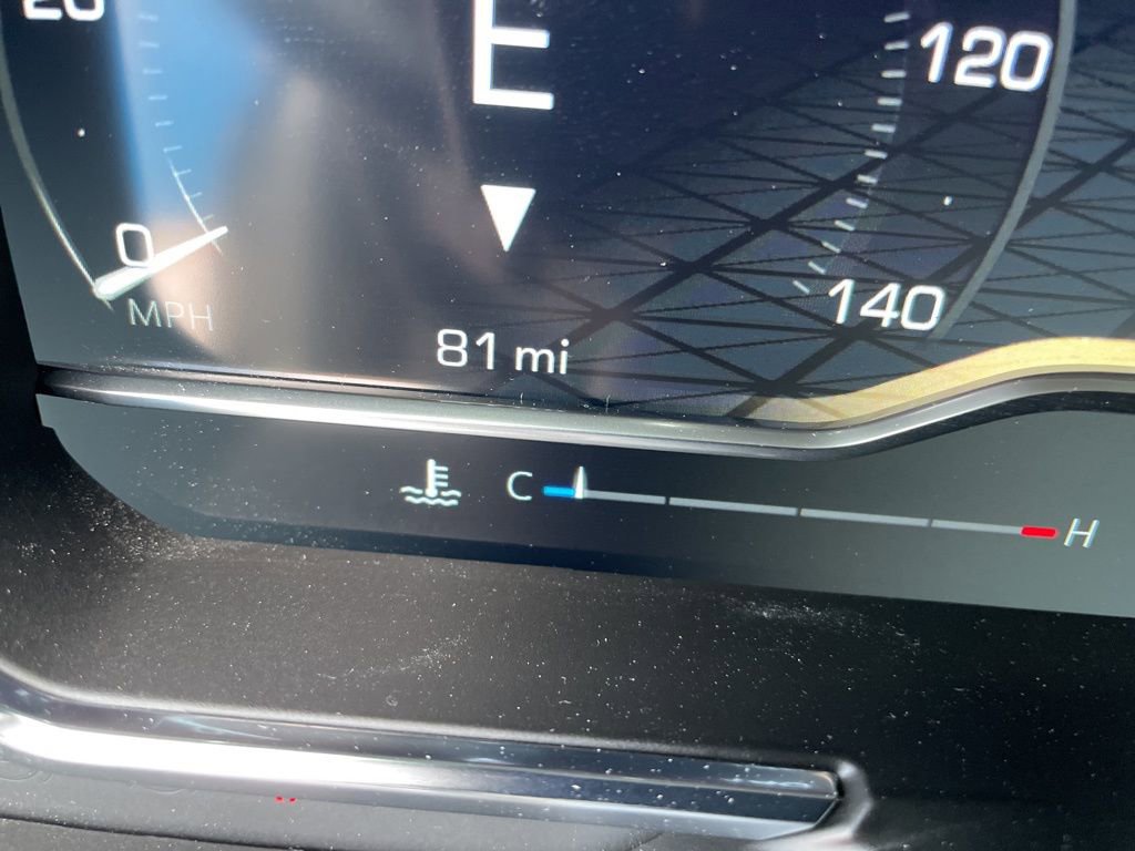 Used 2025 GMC Sierra 1500 AT4 w/ AT4 Premium Package image 18