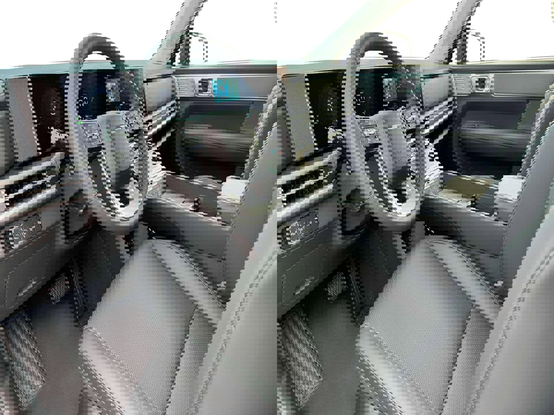 Certified 2025 Hyundai Santa Fe SEL image 14