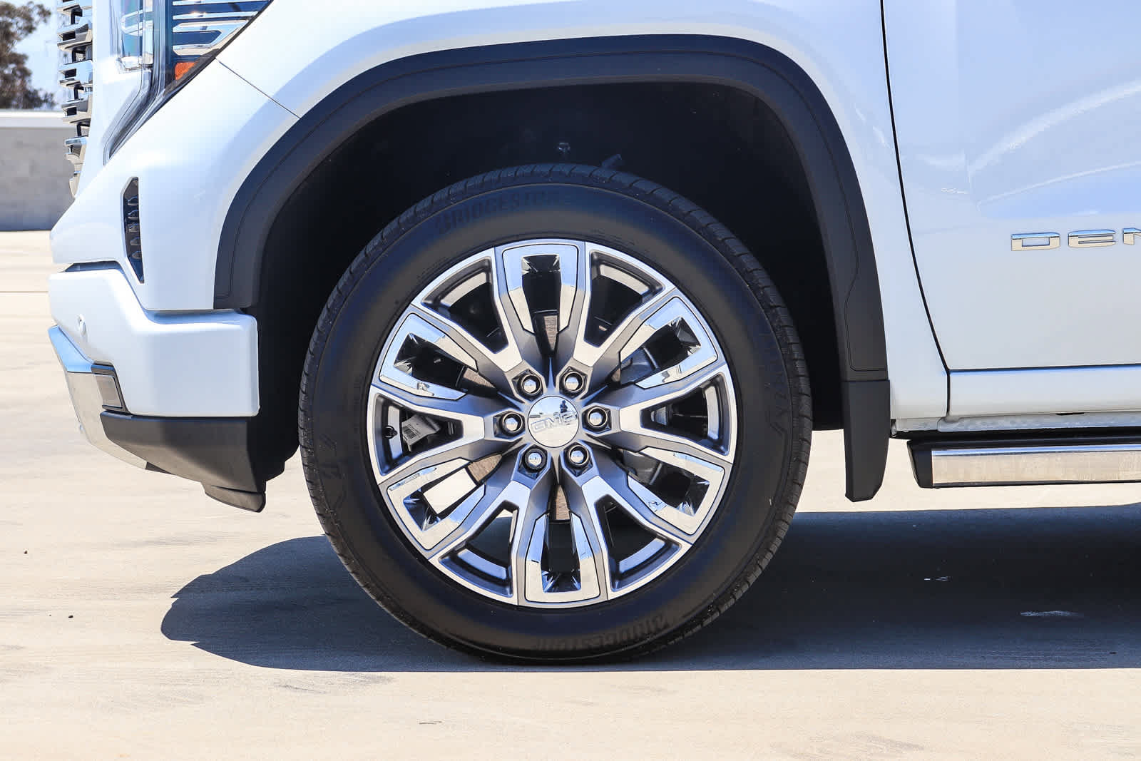 Used 2026 GMC Sierra 1500 Denali AWD/4WD image 8