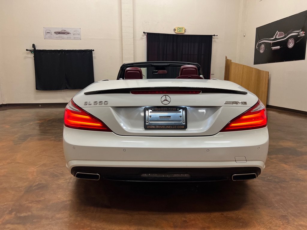 Used 2013 Mercedes-Benz SL 550 w/ Premium Pkg image 18