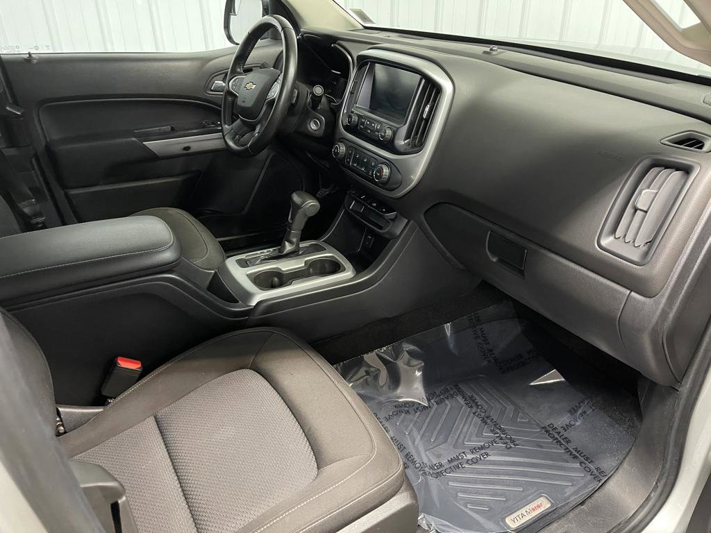 Used 2018 Chevrolet Colorado LT w/ LT Convenience Package image 17