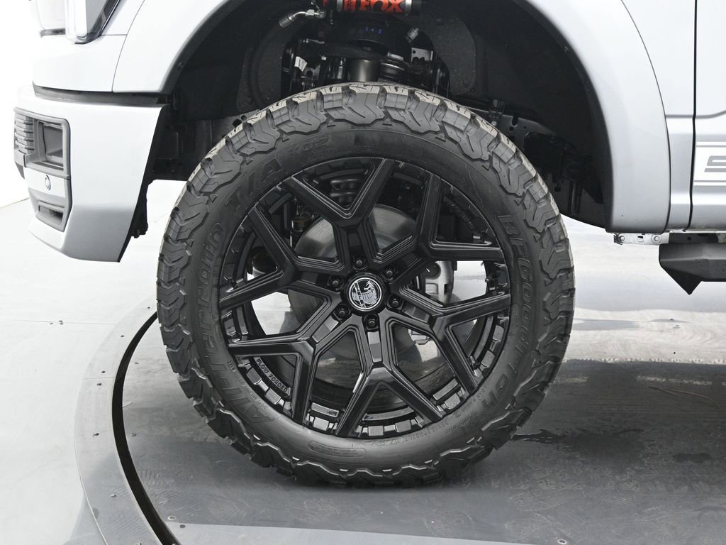 New 2025 Ford F150 Lariat w/ Equipment Group 502A High AWD/4WD image 25