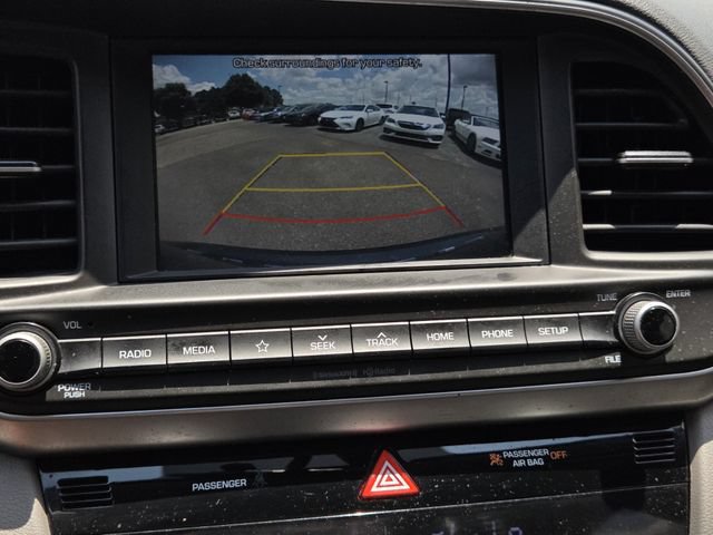 Used 2020 Hyundai Elantra SEL FWD image 11