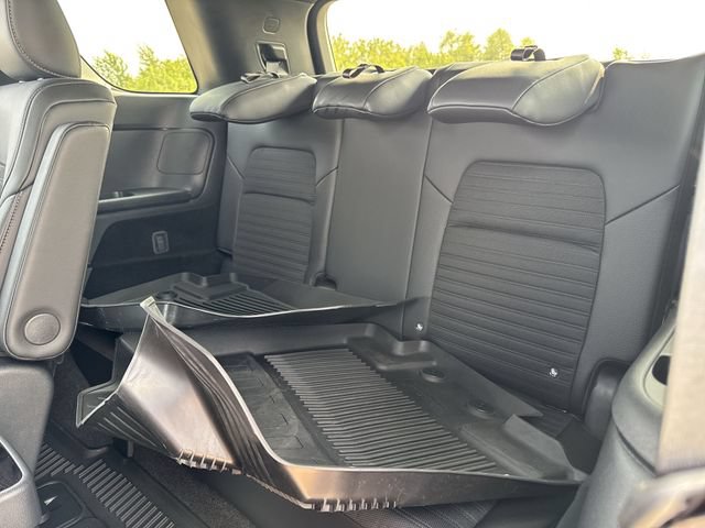 Used 2025 Nissan Pathfinder Rock Creek AWD/4WD image 22