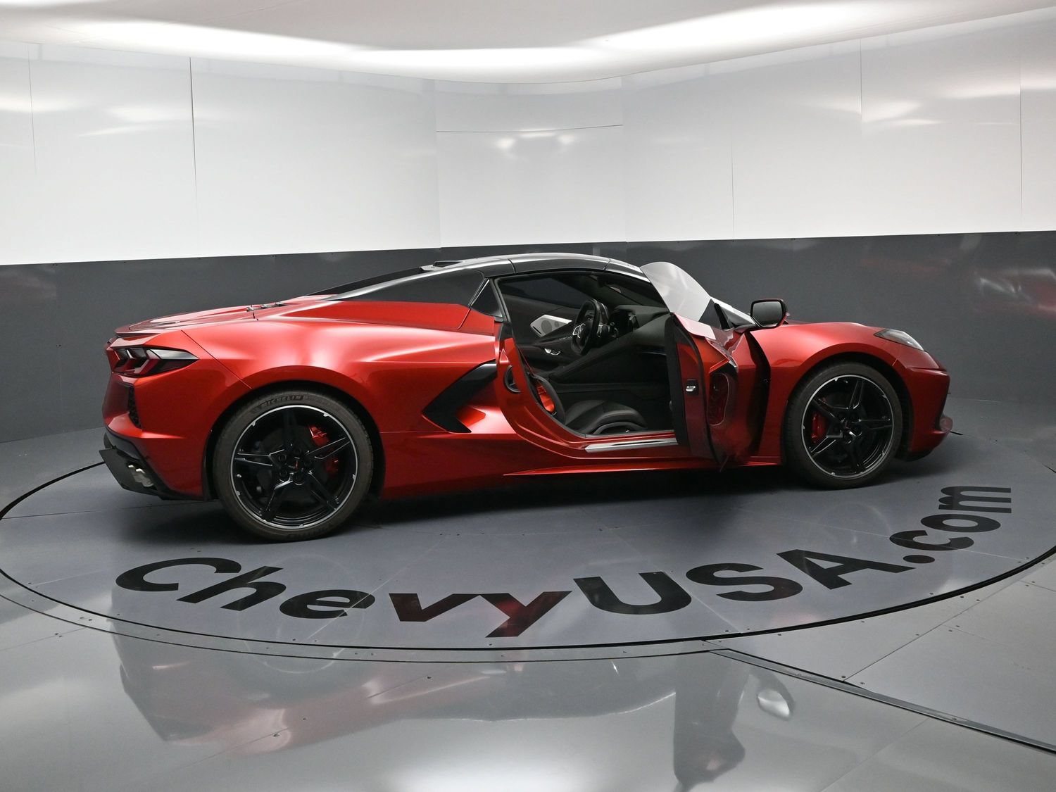 Used 2021 Chevrolet Corvette Stingray Premium Conv w/ 3LT RWD image 24