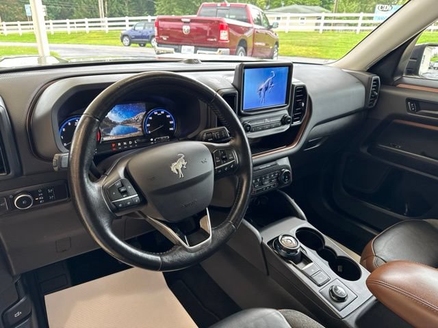 Used 2022 Ford Bronco Sport Outer Banks w/ Tech Package AWD/4WD image 15