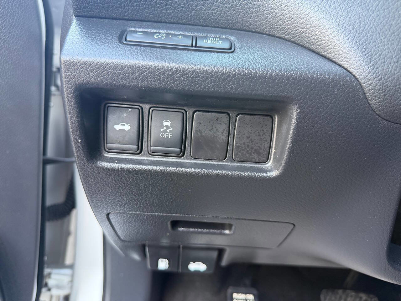 Used 2017 Nissan Altima 2.5 S w/ Power Driver Seat Package FWD image 18