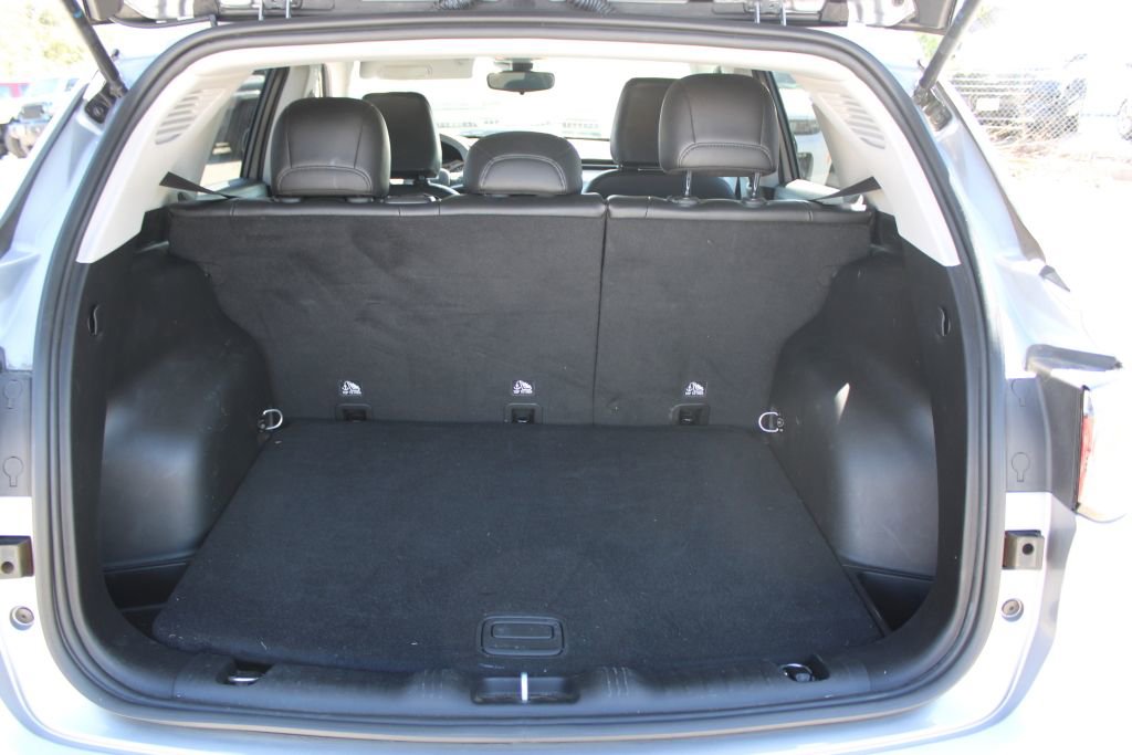 Used 2022 Jeep Compass Latitude image 9