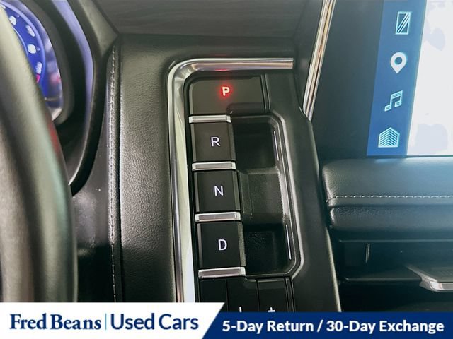 Used 2024 Chevrolet Tahoe LT w/ Luxury Package AWD/4WD image 23