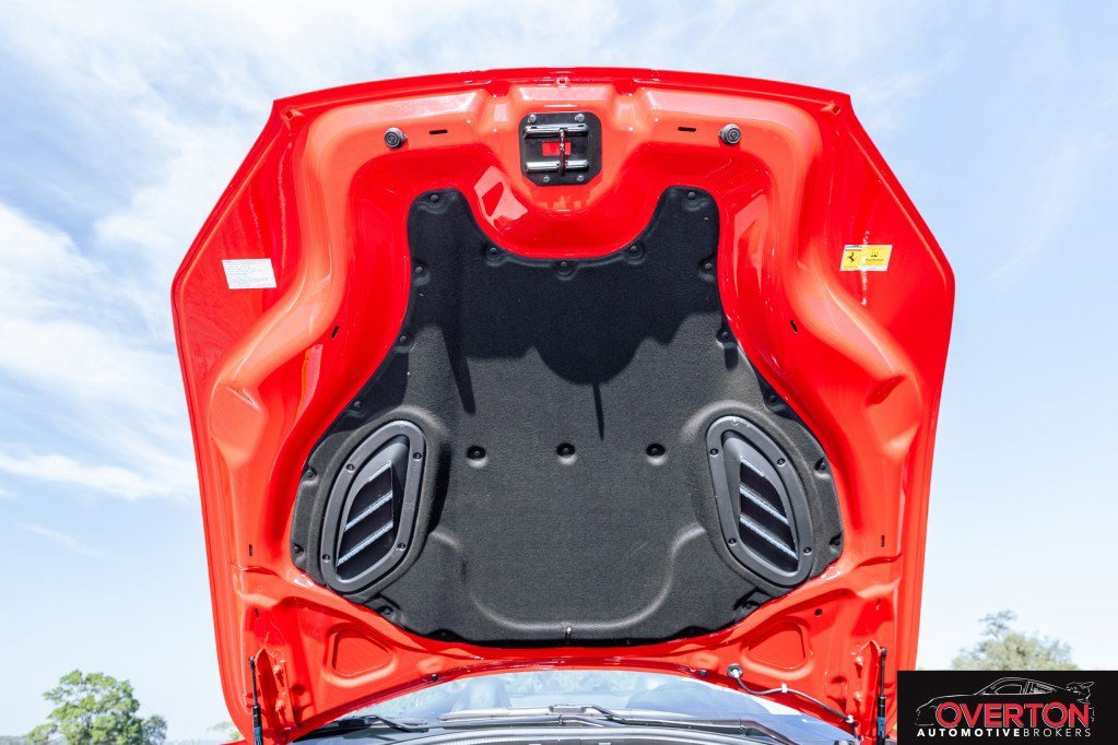 Used 2020 Ferrari Portofino RWD image 42