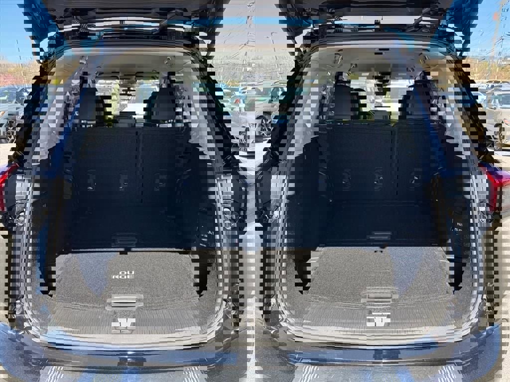 Used 2024 Nissan Rogue SL image 14